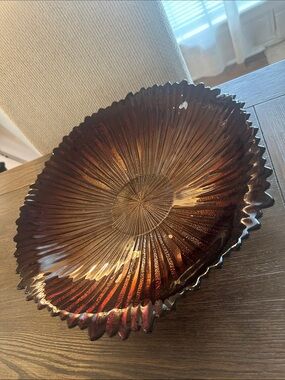 Source Unknown Amber Brown Decorative Glass Serving Bowl